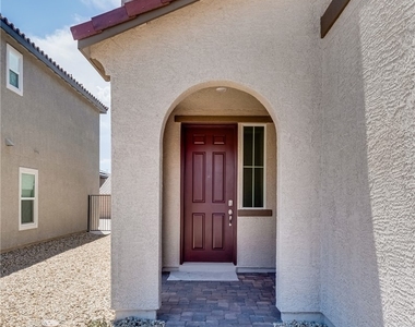 4225 Zilker Park Avenue - Photo Thumbnail 3