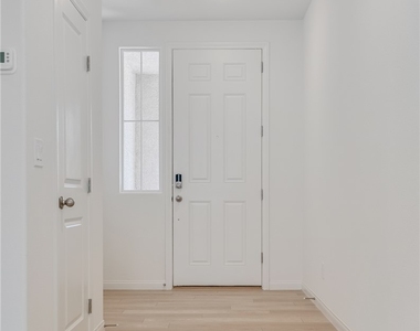 4225 Zilker Park Avenue - Photo Thumbnail 5