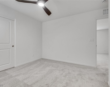 4225 Zilker Park Avenue - Photo Thumbnail 30