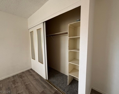 3780 Desert Marina Drive - Photo Thumbnail 13