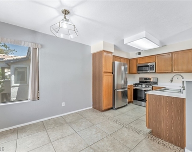 3125 Casey Drive - Photo Thumbnail 6