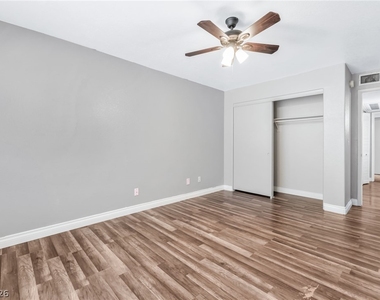 3125 Casey Drive - Photo Thumbnail 18