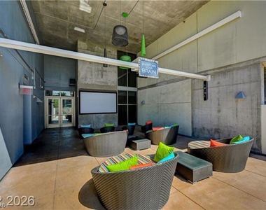 353 Bonneville Avenue - Photo Thumbnail 32