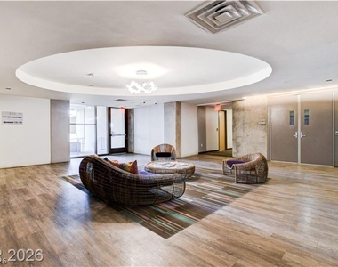353 Bonneville Avenue - Photo Thumbnail 38