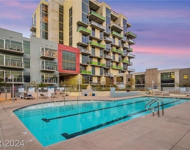 353 Bonneville Avenue - Photo Thumbnail 28