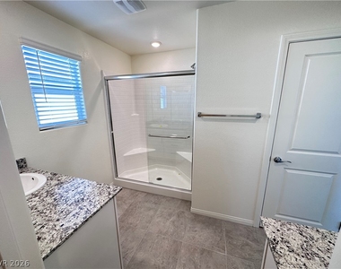 7731 Moore Creek Lane - Photo Thumbnail 16