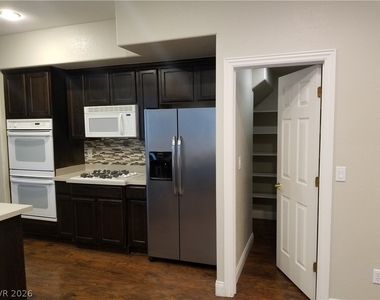 3412 Lacebark Pine Street - Photo Thumbnail 1