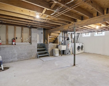 247 Overland Trail - Photo Thumbnail 29