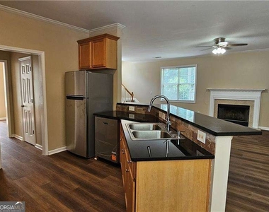 3202 Heritage Walk Lane - Photo Thumbnail 7