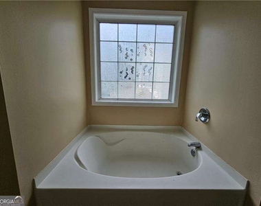 3202 Heritage Walk Lane - Photo Thumbnail 18