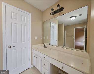 3202 Heritage Walk Lane - Photo Thumbnail 19