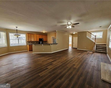 3202 Heritage Walk Lane - Photo Thumbnail 10