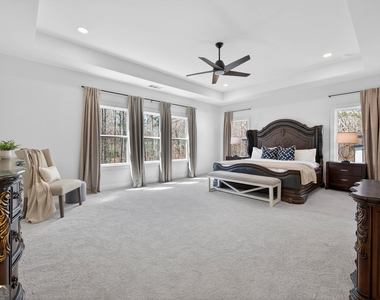 512 Cedar Crest Circle - Photo Thumbnail 27