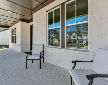 512 Cedar Crest Circle - Photo Thumbnail 1
