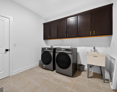 512 Cedar Crest Circle - Photo Thumbnail 36