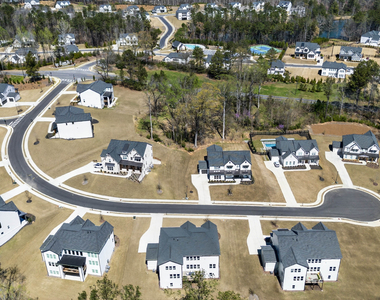512 Cedar Crest Circle - Photo Thumbnail 43