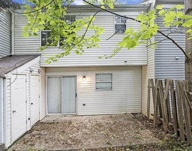 5731 Wells Circle - Photo Thumbnail 14