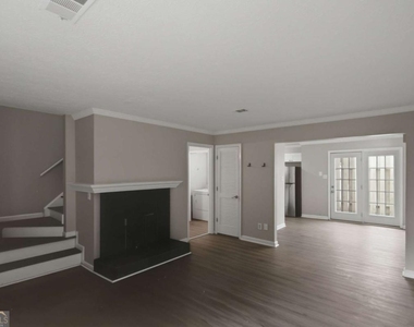 218 Mill Creek Place - Photo Thumbnail 2