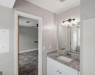 218 Mill Creek Place - Photo Thumbnail 18