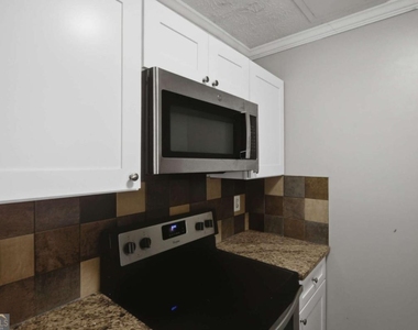 218 Mill Creek Place - Photo Thumbnail 4