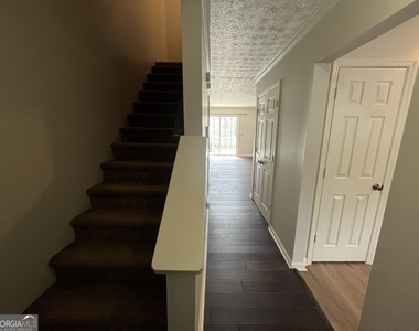 3461 Kingswood Run - Photo Thumbnail 1