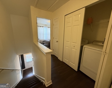 1524 Cove Creek Circle - Photo Thumbnail 11