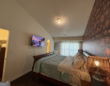 1524 Cove Creek Circle - Photo Thumbnail 9