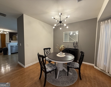 1487 Cove Creek Circle - Photo Thumbnail 1