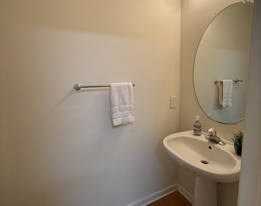 1487 Cove Creek Circle - Photo Thumbnail 5