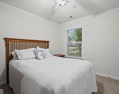 2779 White Oak Lane - Photo Thumbnail 26