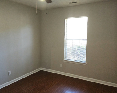 12205 Cypress Way - Photo Thumbnail 26