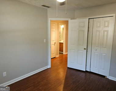 12205 Cypress Way - Photo Thumbnail 28