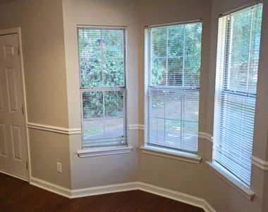 12205 Cypress Way - Photo Thumbnail 17