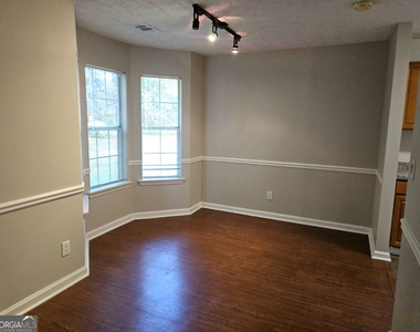 12205 Cypress Way - Photo Thumbnail 15
