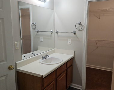 12205 Cypress Way - Photo Thumbnail 40