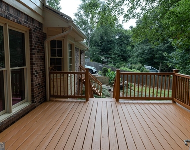 2858 Livsey Drive - Photo Thumbnail 21