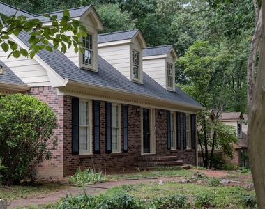 2858 Livsey Drive - Photo Thumbnail 2
