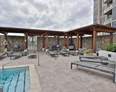 270 17th Street Nw - Photo Thumbnail 24