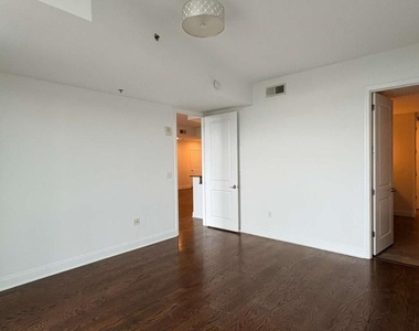 270 17th Street Nw - Photo Thumbnail 10