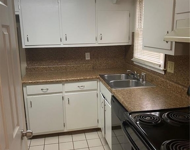 2347 Murell Road - Photo Thumbnail 2