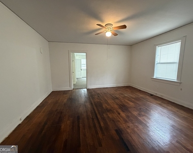 2353 Shelby Street - Photo Thumbnail 8
