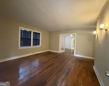2353 Shelby Street - Photo Thumbnail 2