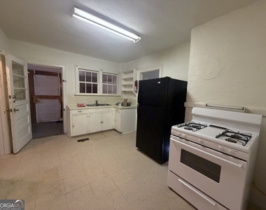 2353 Shelby Street - Photo Thumbnail 5