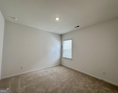 113 Sunny Side Way - Photo Thumbnail 9