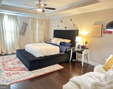 2141 Coventry Drive - Photo Thumbnail 11