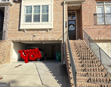2141 Coventry Drive - Photo Thumbnail 2
