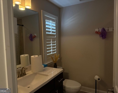 2141 Coventry Drive - Photo Thumbnail 19