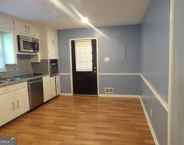335 Bay Creek Road - Photo Thumbnail 12