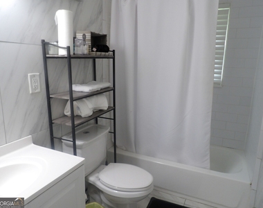 335 Bay Creek Road - Photo Thumbnail 7