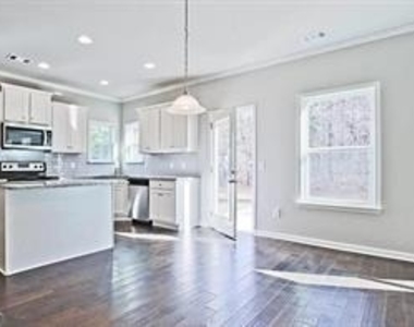 1406 Weeping Tree Drive - Photo Thumbnail 12